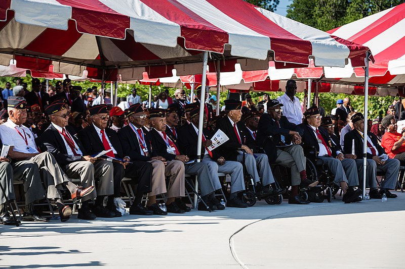 800px-montford point marines honored with memorial 160729-m-zh288-006