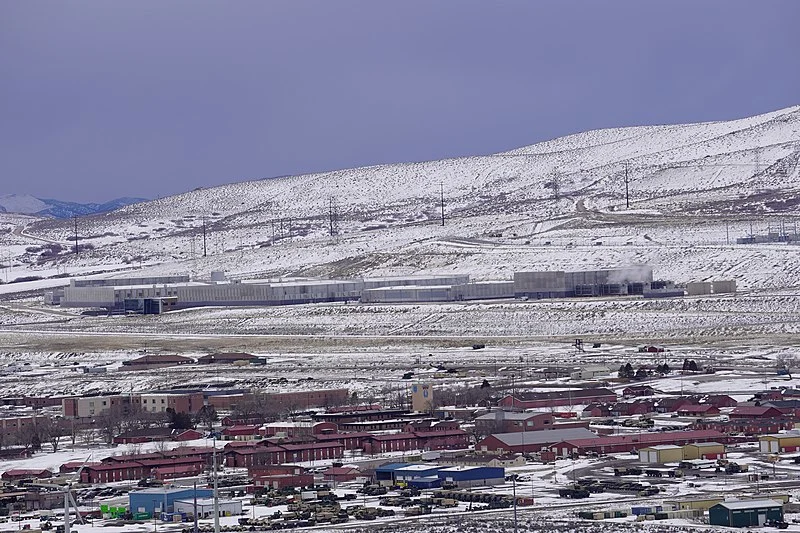 800px-nsa utah data center%2c february 2019