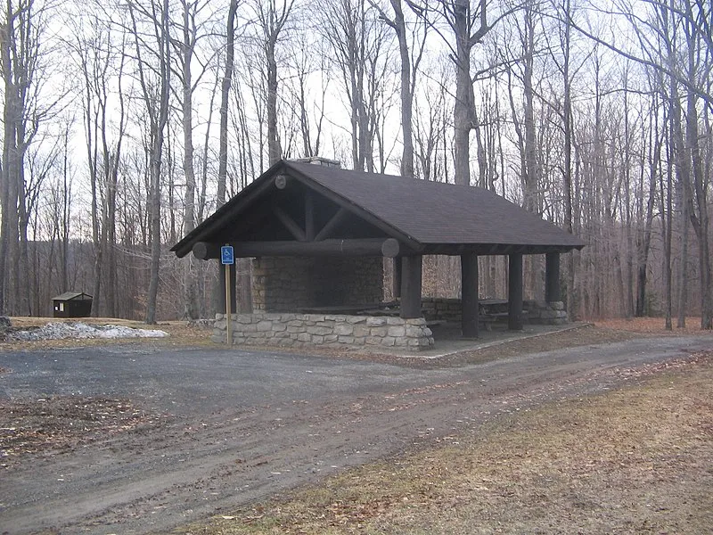 800px-patterson state park shelter 2