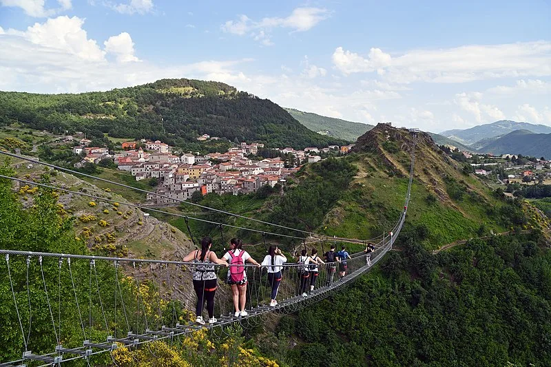 800px-ponte alla luna panorama