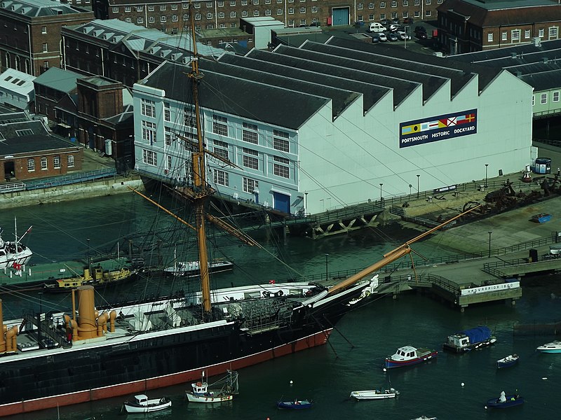 800px-portsmouth historic dockyard - geograph.org.uk - 2869112