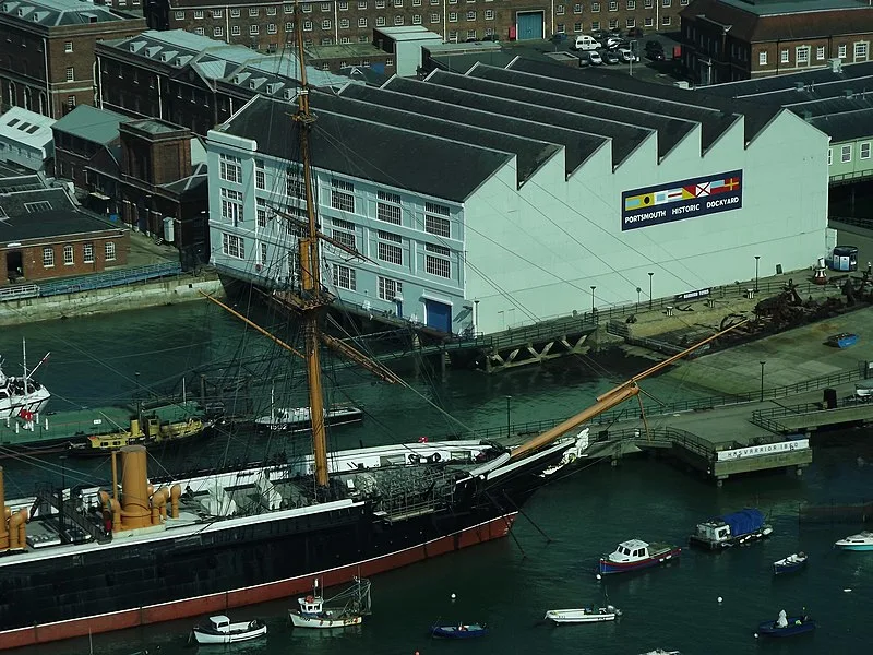 800px-portsmouth historic dockyard - geograph.org.uk - 2869112