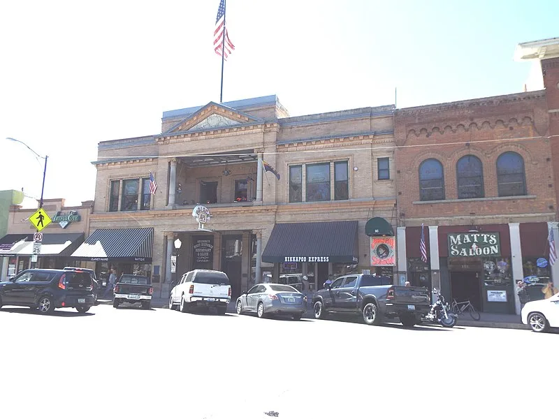 800px-presscott-whiskey row-1901-1