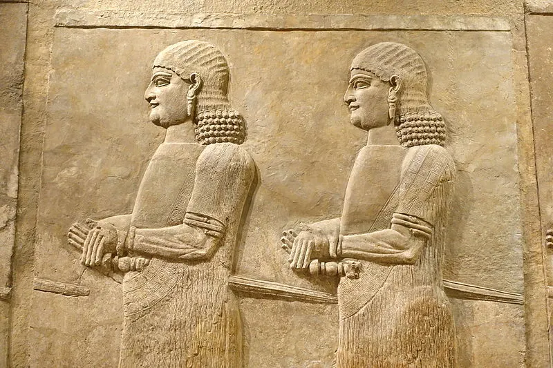 800px-relief b%2c section 2 of 3 detail - palace of sargon ii%2c khorsabad - oriental institute museum%2c university of chicago - dsc07547