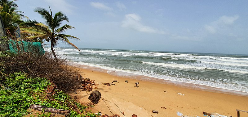 800px-sernabatim beach south goa