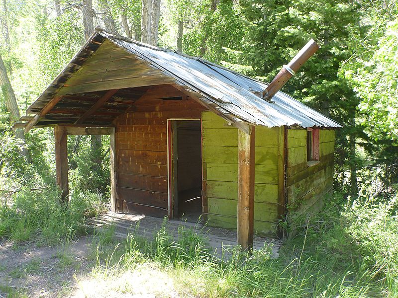 800px-stop 9 - miner%27s park and picnic area - panoramio