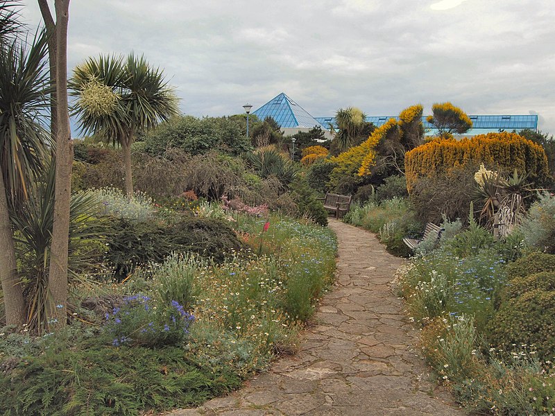 800px-the rock gardens%2c southsea - geograph.org.uk - 2979172