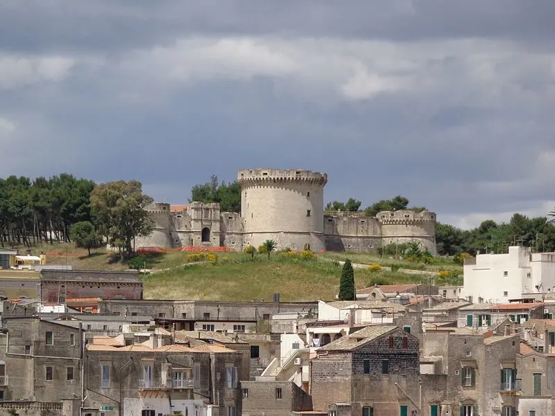 800px-tramontano castle