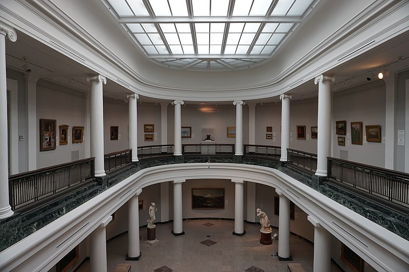 800px-university of michigan museum of art june 2015 08 %28european %26 american art gallery%29