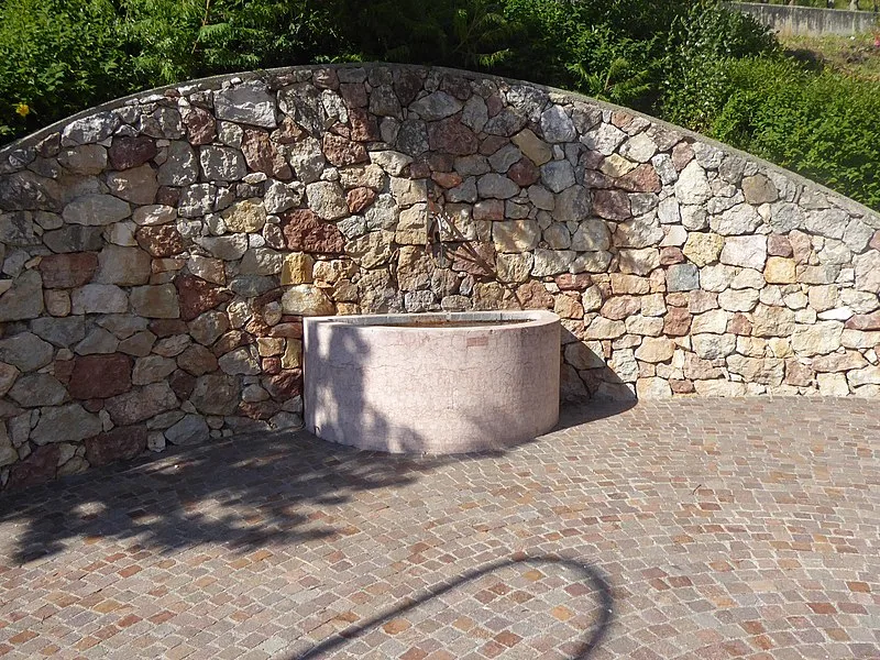 800px Valsorda2C fontana 800px-valsorda%2c fontana