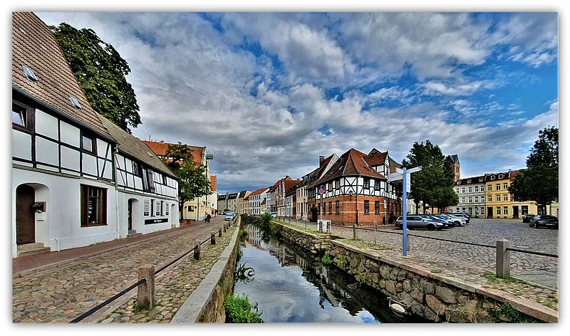 800px Wismar Frische Grube 284856741439229 800px-wismar frische grube %2848567414392%29