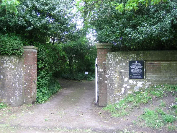 Entrance to max gate%2c dorchester - geograph.org.uk - 294843