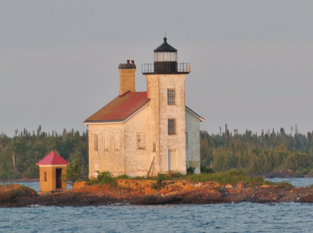 Gull-rock-light-station-michigan-july-2017