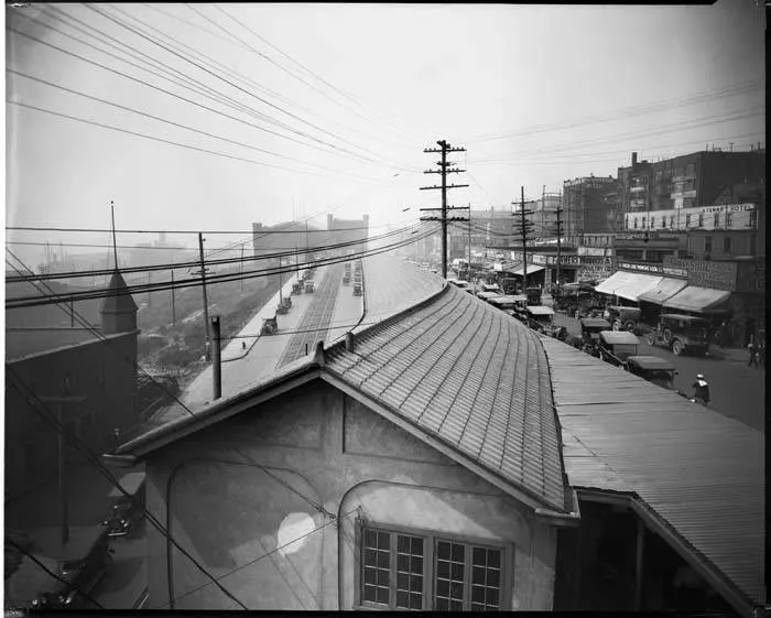 View from roof of pike place market%2c seattle%2c circa 1919 %28mohai 11079%29