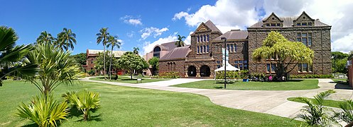 Bernice P. Bishop Museum, Honolulu. https://commons.wikimedia.org/w/index.php?search=bishop+museum+honolulu&title=Special:MediaSearch&go=Go&type=image