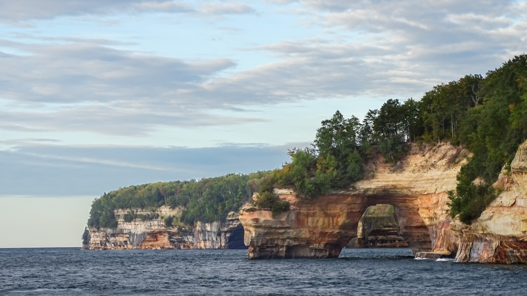 Pictured Rocks National Lakeshore - Touristwire