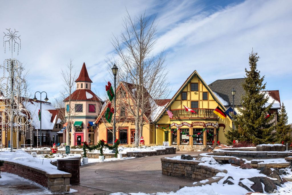 Riverfront Shops Frankenmuth Michigan 2015 01 11 01