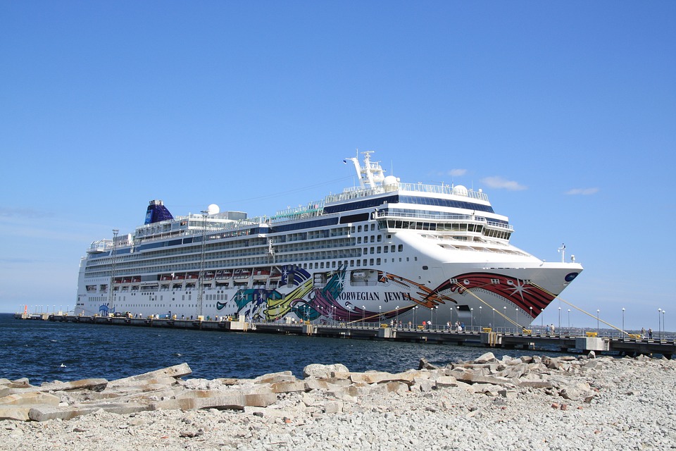 Free photos of Norwegian jewel