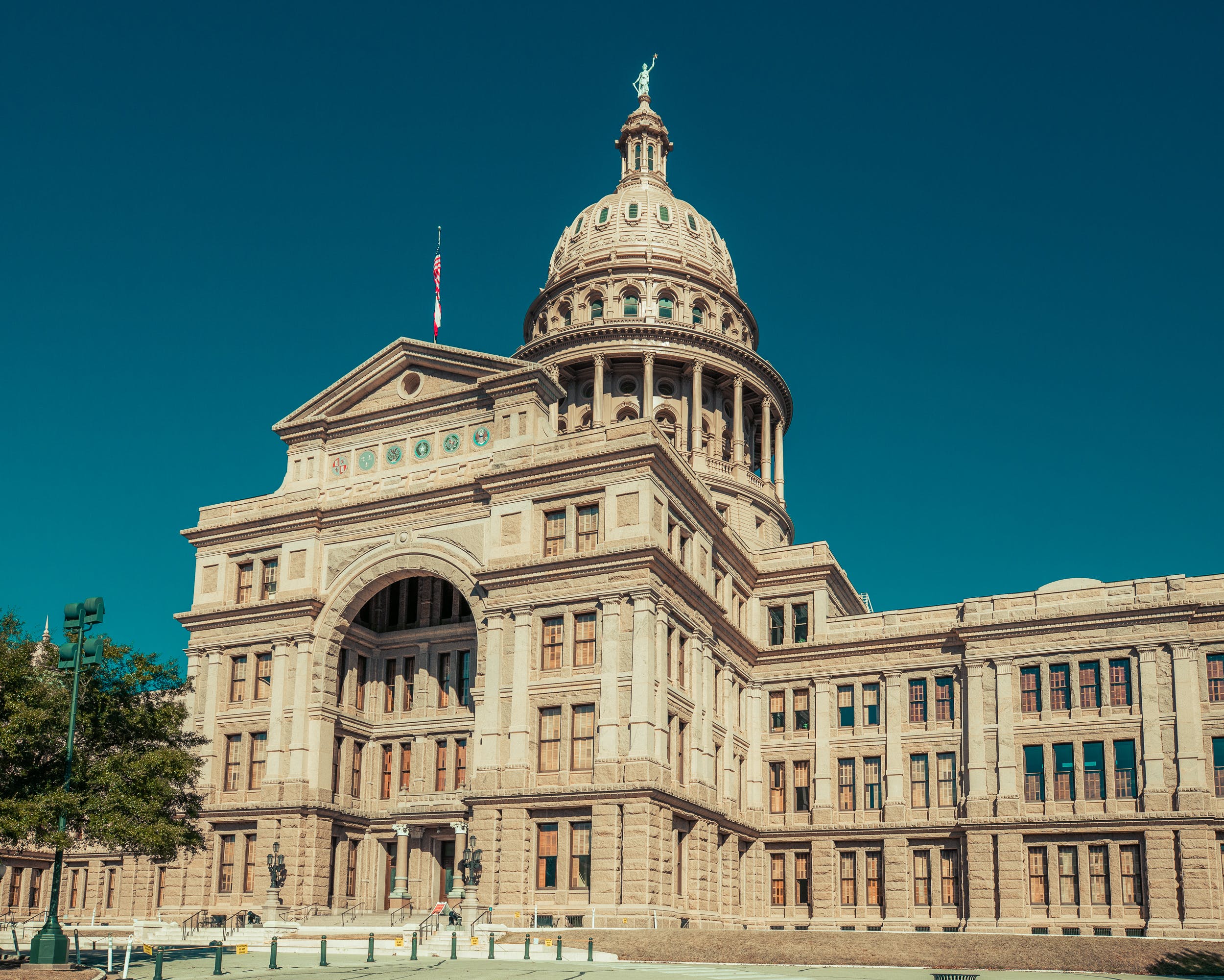 Free Texas Capitol Under Blue Sky Stock Photo