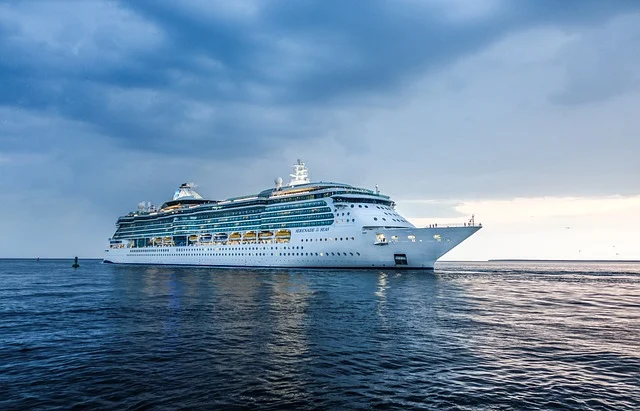 cruise ship, serenade-of-the-seas, ocean giant