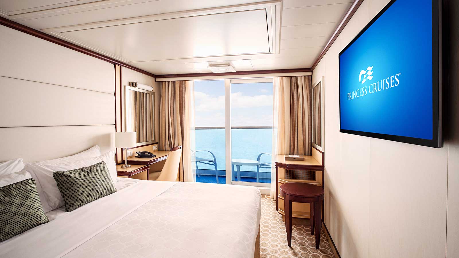 Image of Balcony Accommodation, sourced from: Princess Cruise Lines https://touristwire.com/wp-content/uploads/2023/06/royal-class-balcony-1600.jpg