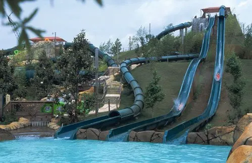 Geyser Falls Water Theme Park | https://geyserfalls.com/attractions/