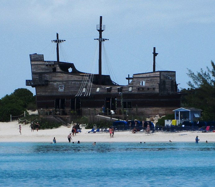 File:Pirate Coves and beach, Half Moon Cay.jpg