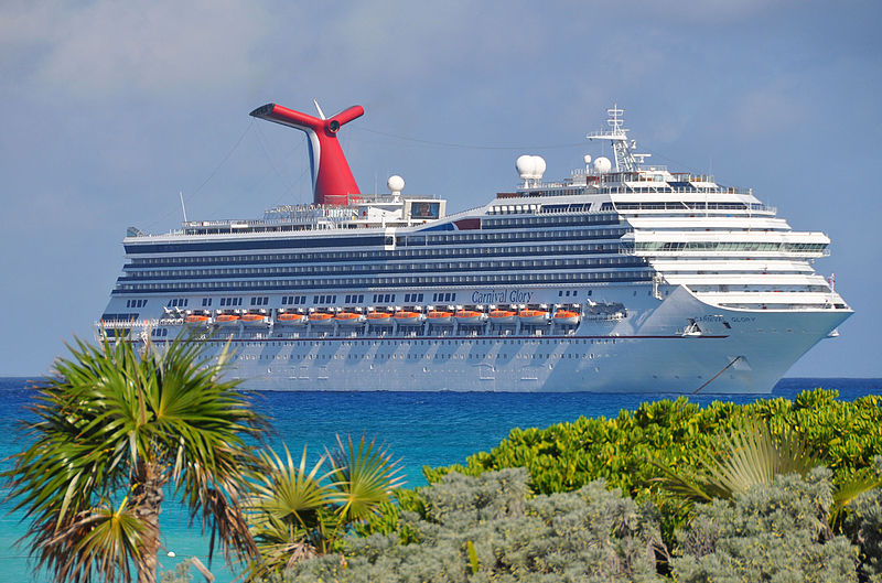 File:Carnival Glory, Half Moon Cay, Bahamas (5728106364).jpg